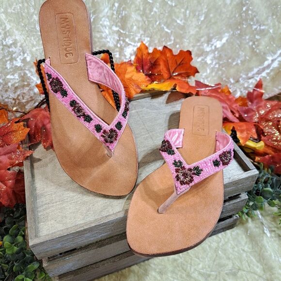 NIB Mystique Beaded leather handmade in Indonesia sandals - Picture 1 of 6